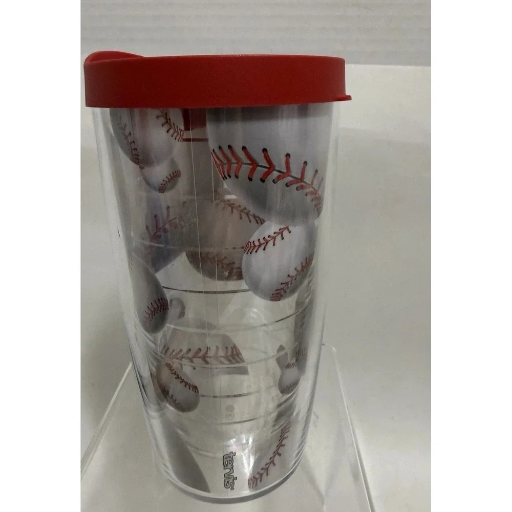 tervis features item